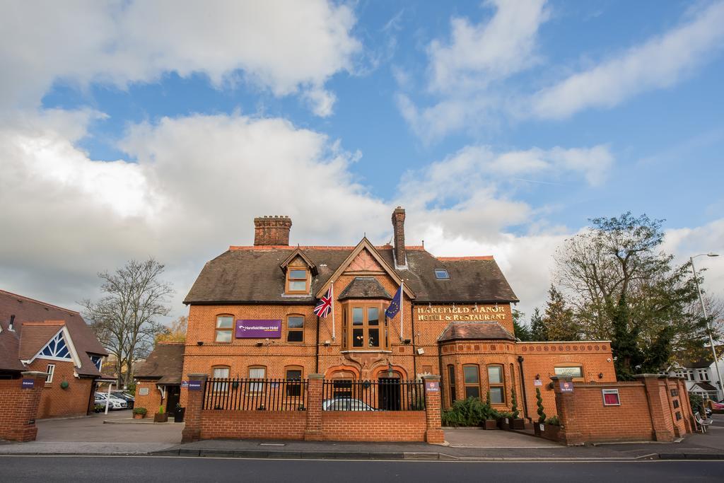 Harefield Manor Hotel Romford Kültér fotó
