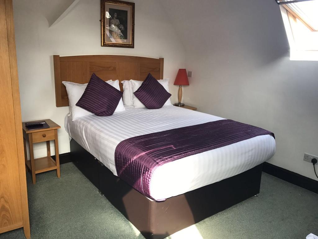 Harefield Manor Hotel Romford Kültér fotó