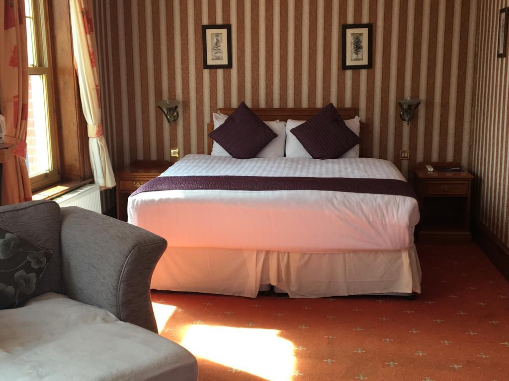 Harefield Manor Hotel Romford Kültér fotó