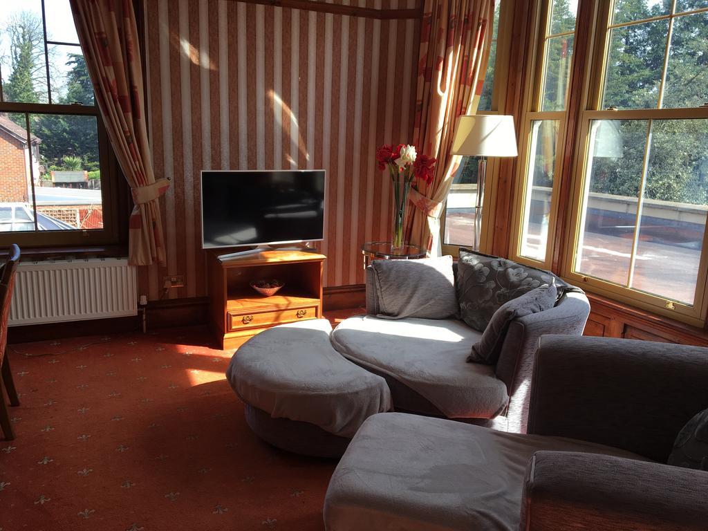 Harefield Manor Hotel Romford Kültér fotó