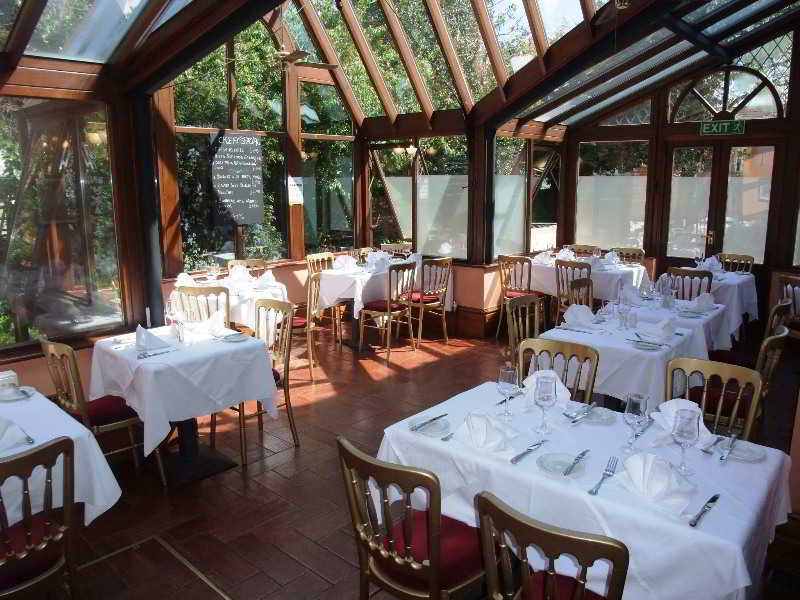Harefield Manor Hotel Romford Kültér fotó